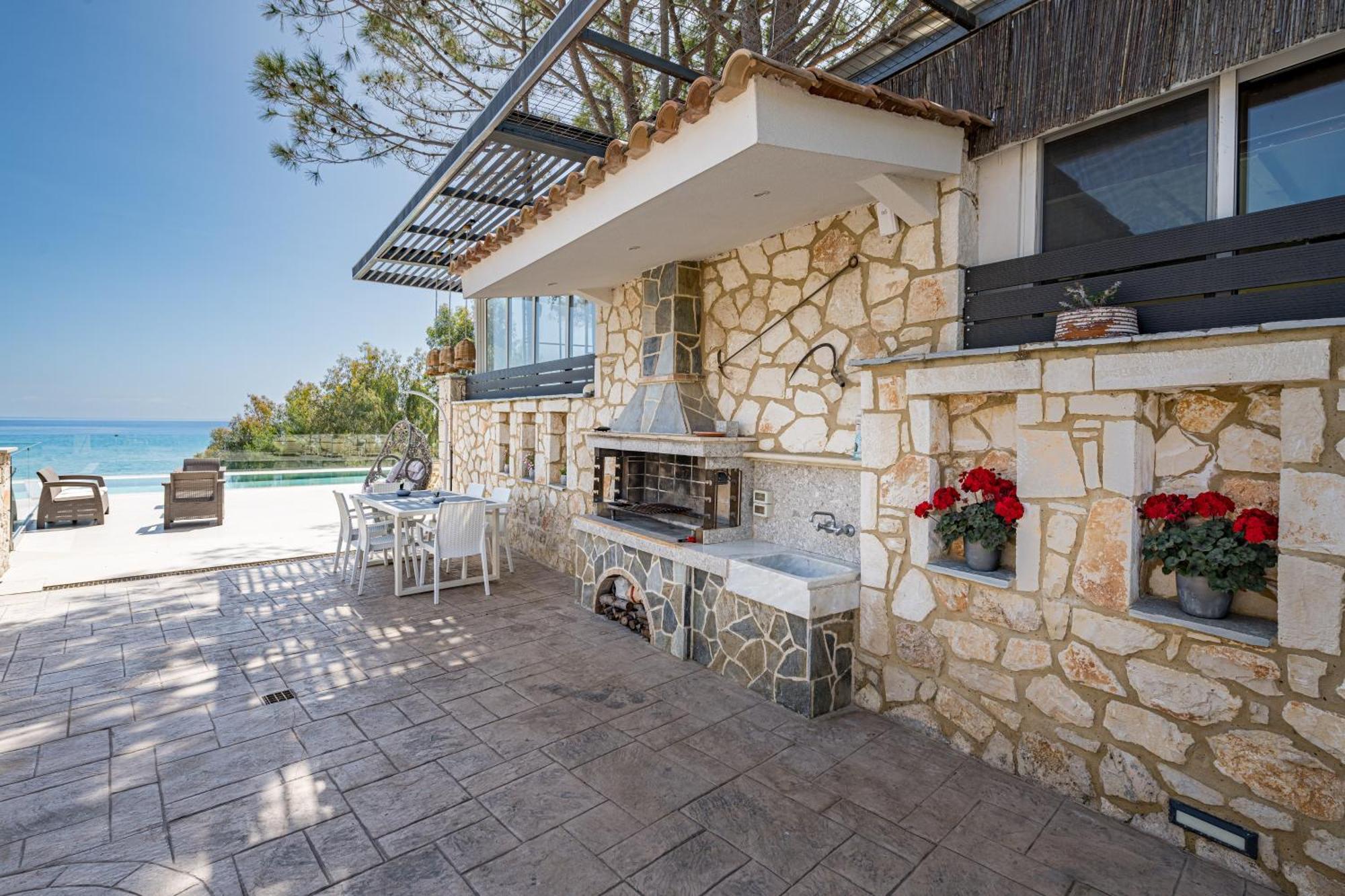 Addimare Sea View Villa, And Events Venue 알리케스 외부 사진
